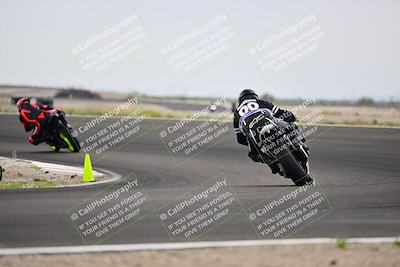 media/Apr-18-2025-TrackDaz (Fri) [[45f5874c44]]/C Group/Session 2 (Turn 10)/